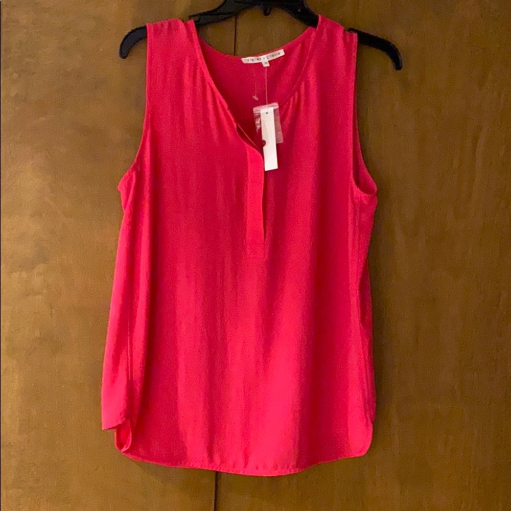 Violet+Claire Woman’s NWT Sleeveless Blouse sz M